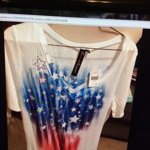 French bazaar size large tee NWT